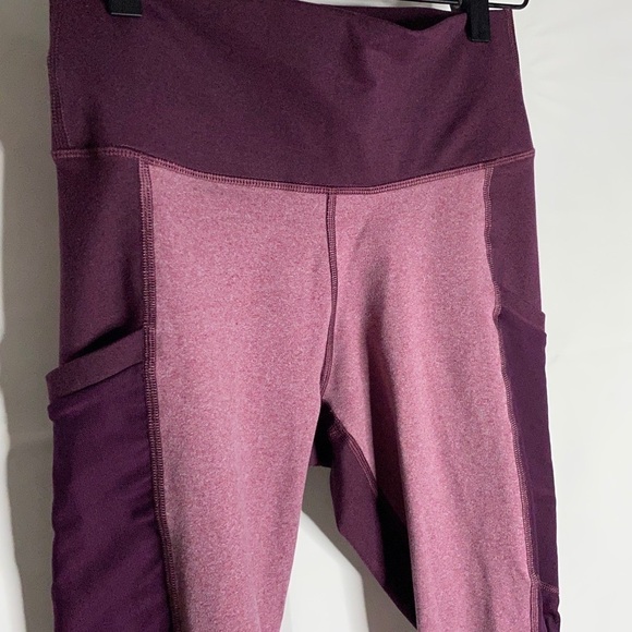 Fabletics Mila Capri Active Leggings Size S - Picture 6 of 13